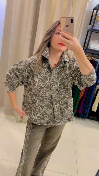 İşlemeli Premium Jean Ceket