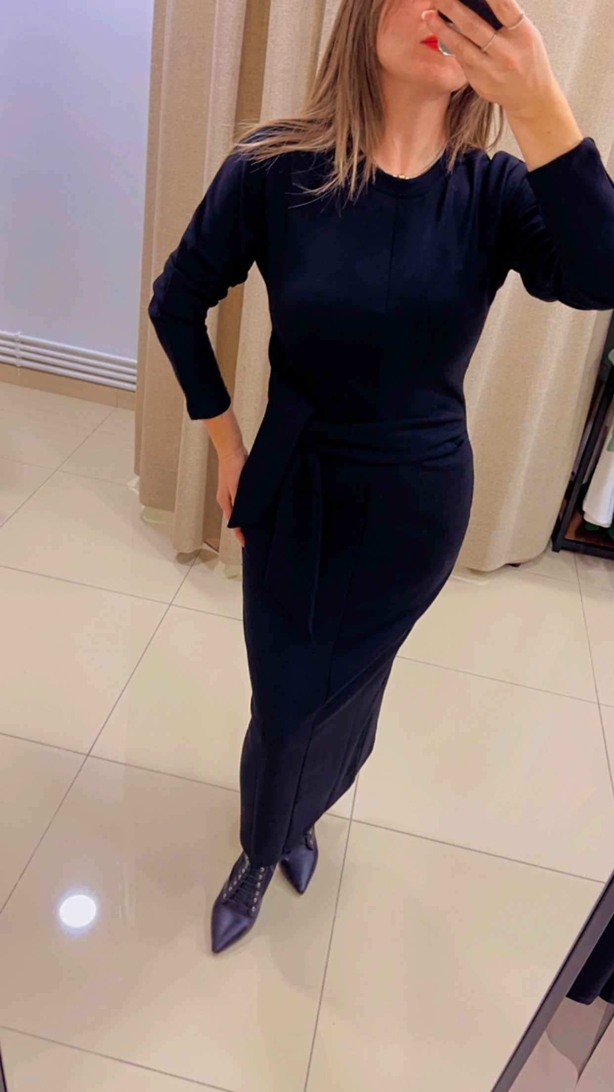 Modal Yandan Bağlamalı Siyah Elbise