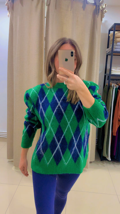 Kalın Dokulu Baklava Desenli Kazak