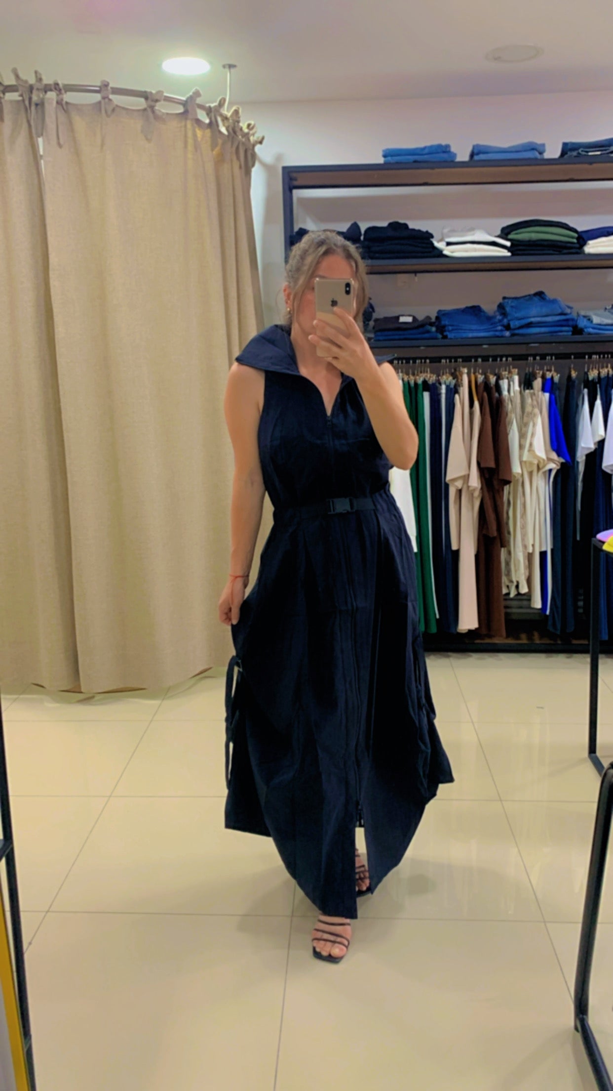 Paraşüt Kumaş Tasarım Elbise